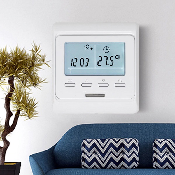 LCD Weekly Programmable Thermostat